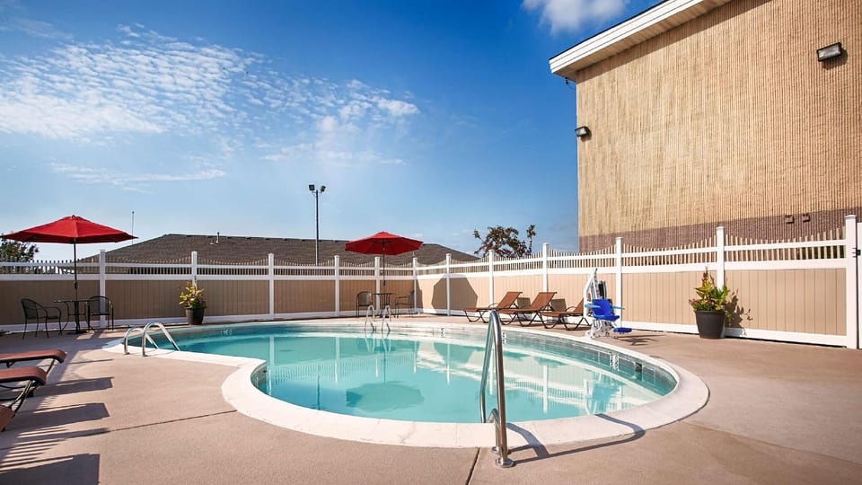 Best Western Ashbury Inn Hotel in Indiana