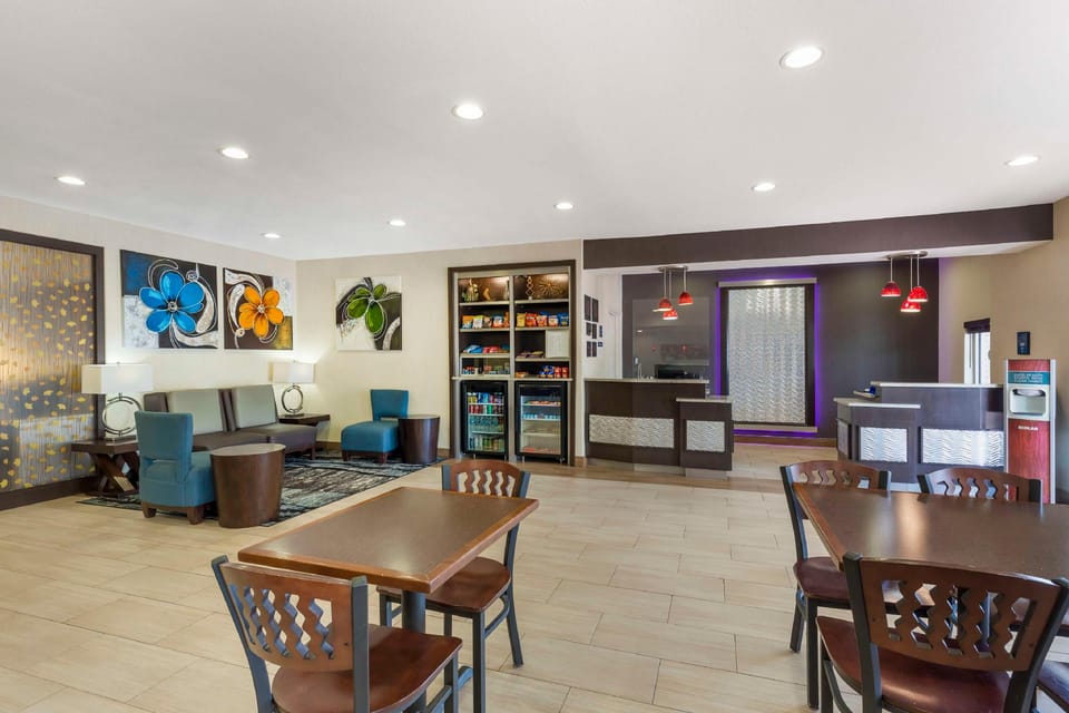 Best Western Plus Lake Worth Inn & Suites Hotel in Lake Worth