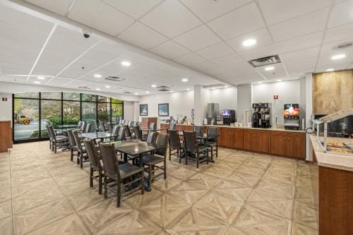 Clarion Inn & Suites Hotel in Gatlinburg