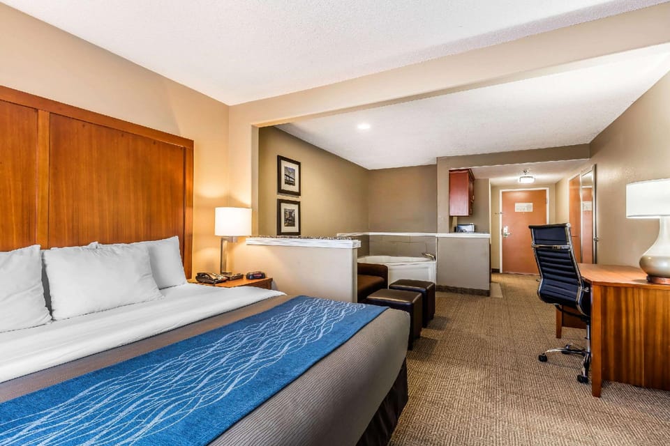 Suite room