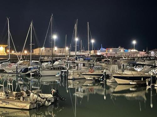 Maison D’aMi’ Hotel in Termoli