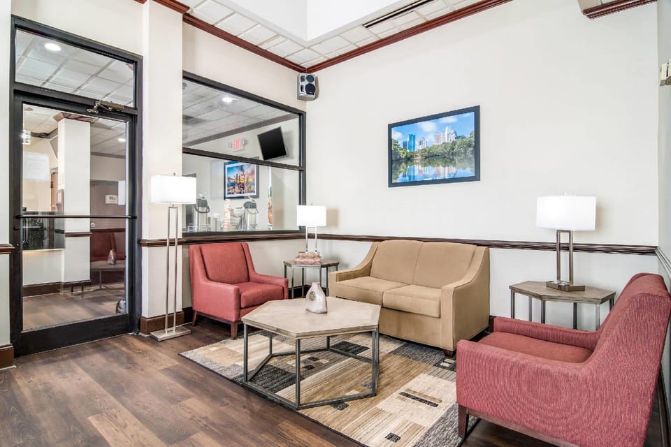 Quality Inn Suwanee I-85 Hotel in Suwanee