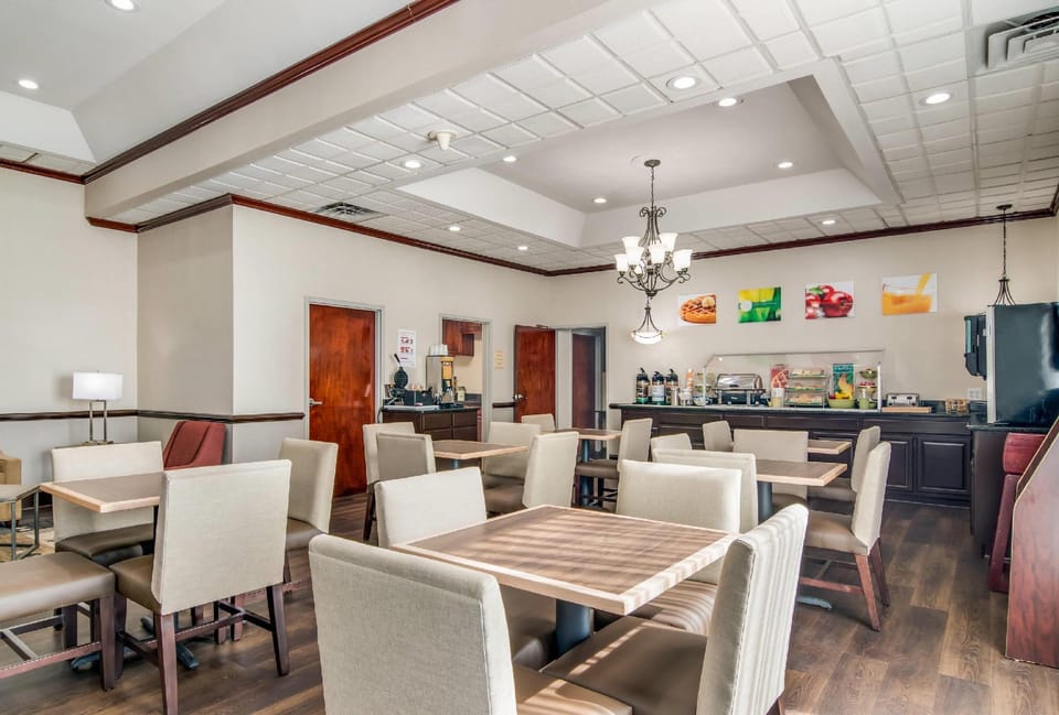 Quality Inn Suwanee I-85 Hotel in Suwanee