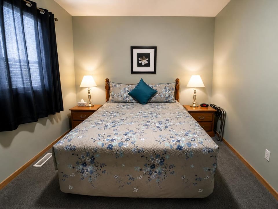 NEWCASTLE COUNTRY INN Inn in Drumheller