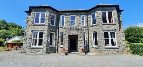 Cader en suite at Pen Y Coed Hall exclusive Luxury Hot Tub Hotel in Dolgellau