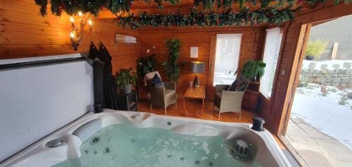 Cader en suite at Pen Y Coed Hall exclusive Luxury Hot Tub Hotel in Dolgellau
