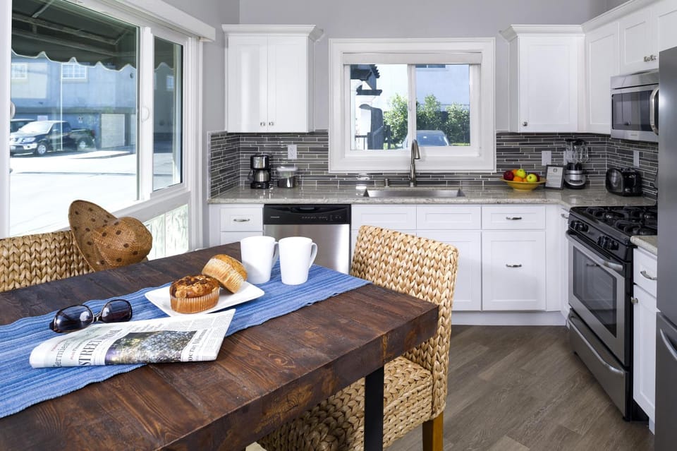 Newport Beach Hotel Hotel in Balboa Peninsula