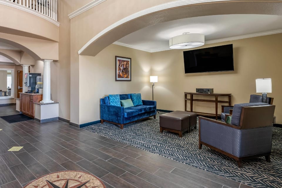 Comfort Inn & Suites Lubbock West Hotel in Lubbock