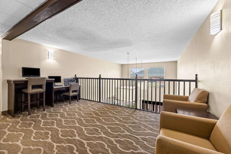 Comfort Inn & Suites Pueblo Hotel in Pueblo West