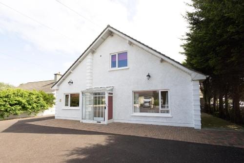 The Merry Monk Bed and Breakfast Hotel in County Mayo