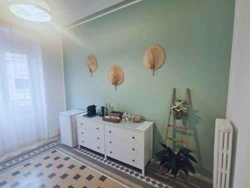 AZZURRA Ridi Che Ti Passa Hotel in Liguria