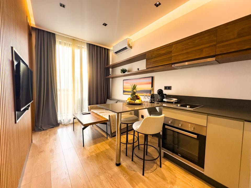 Bayview Hills Luxury Residences Hotel in Kotor Municipality