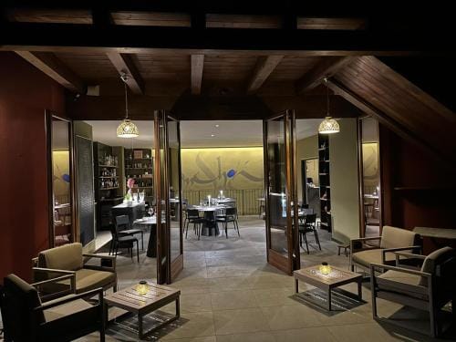 Mehdi's home Hotel in Piedmont