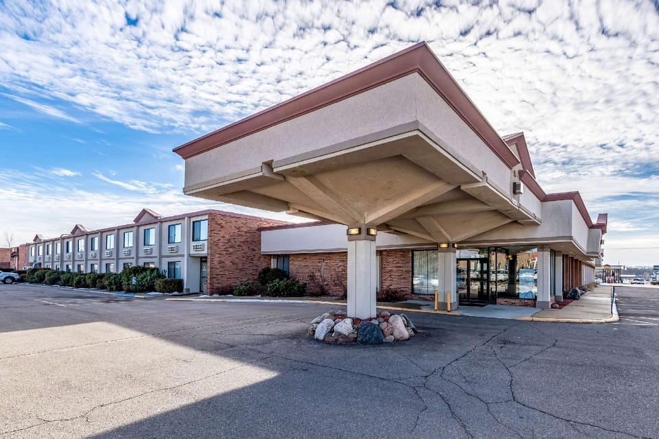 Quality Inn & Suites Albert Lea Hotel in Albert Lea