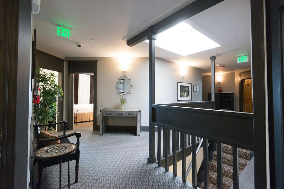 Camas Boutique Hotel Hotel in Willamette Valley