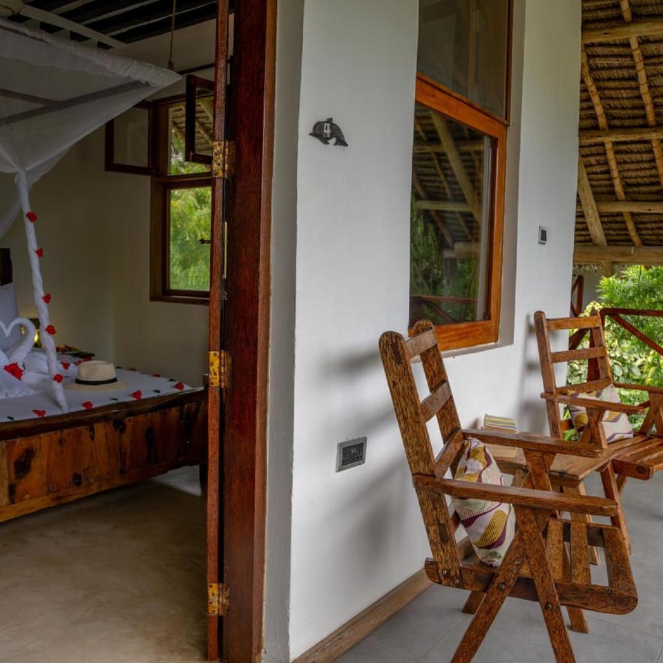 Aluna Beach Lodge Hotel in Nungwi