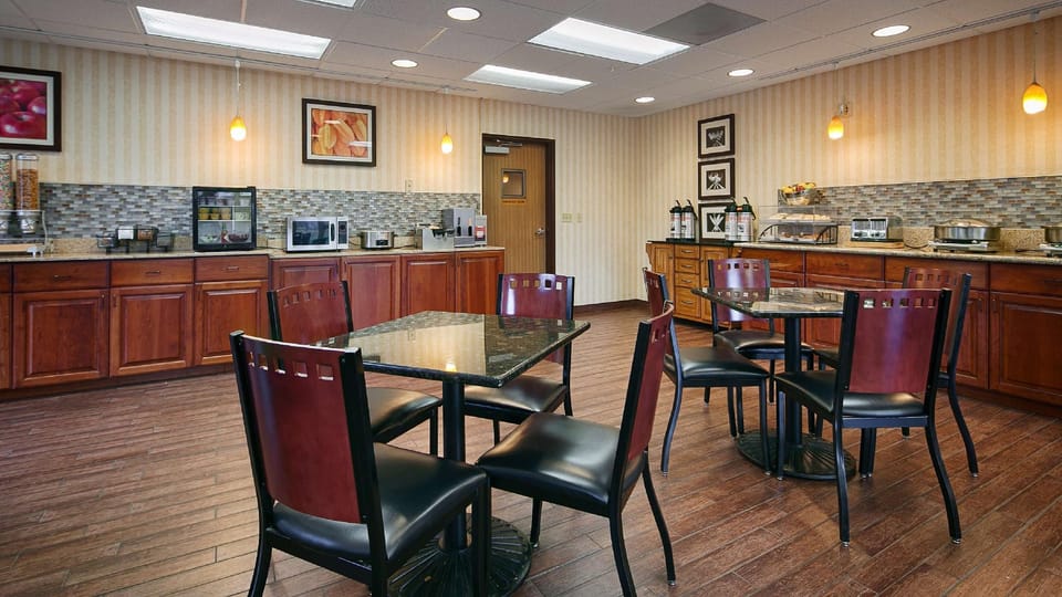Best Western Plus Rama Inn & Suites Hotel in La Grande