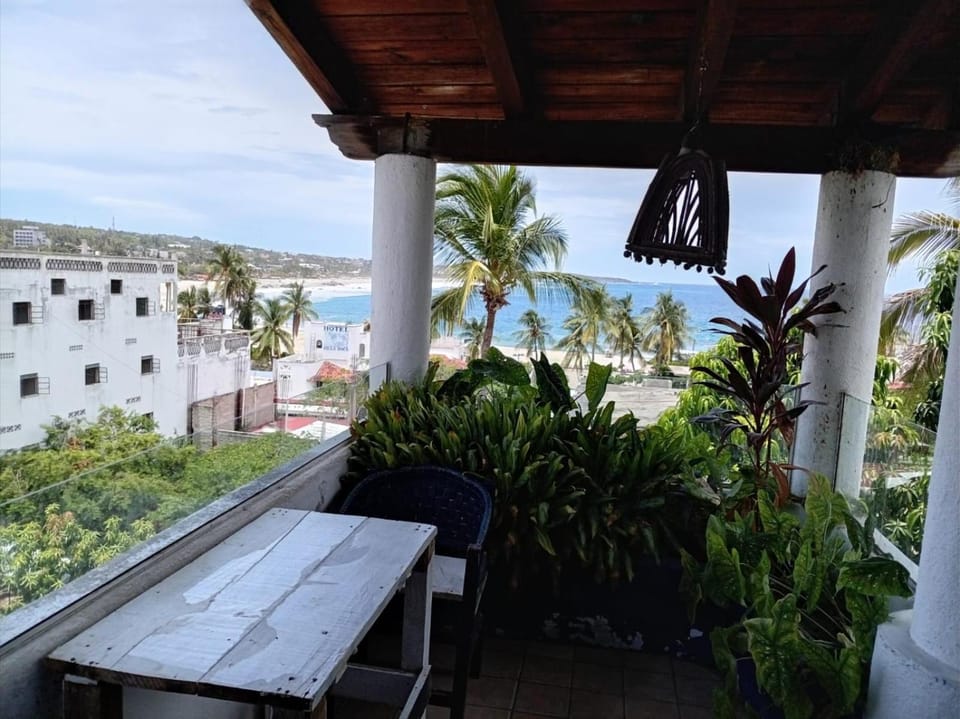 MayFlower Hotel & Hostal Hotel in Puerto Escondido