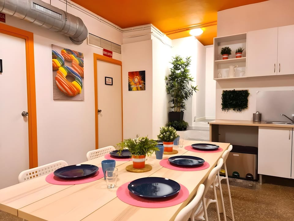 Arc House Gracia Hostel in Barcelona
