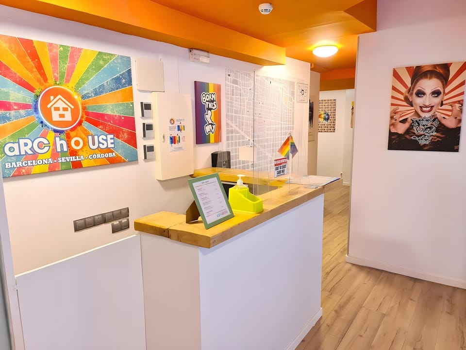 Arc House Gracia Hostel in Barcelona