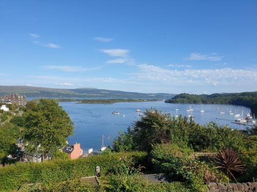 Harbour view Hotel in Scotland