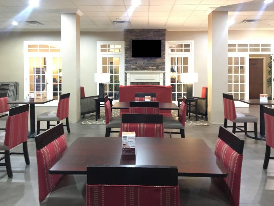 Comfort Inn & Suites Rogersville Hotel in Rogersville