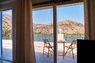 Gorgeous Lake Kournas Villa★Brand New Private Pool Hotel in Crete