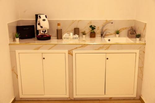 Easy Boarding Hotel in Naples