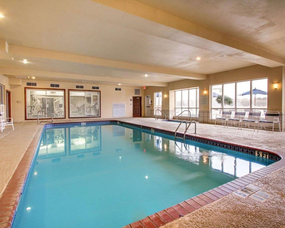 Clarion Suites Vidalia Riverfront Hotel in Natchez