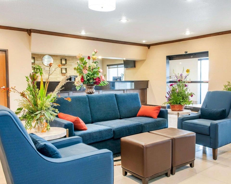 Comfort Inn Warren I-69 Hotel in Indiana