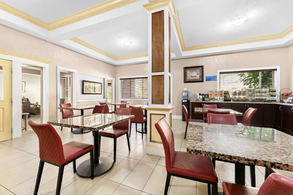 Best Western Williams Lake Hotel Hotel in Williams Lake