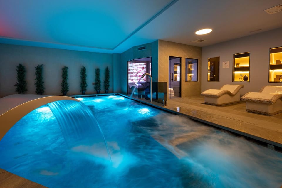 Grand Plaza Hotel & Wellness Hotel in Andorra la Vella