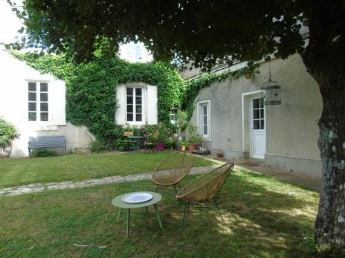 Les chambres de l'atelier Hotel in Centre-Val de Loire