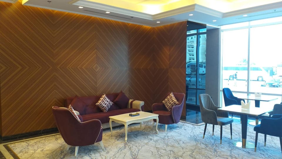 Al HAYAT HOTEL Hotel in Al Sharjah