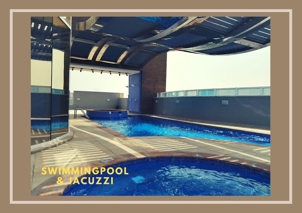 Swimming pool [kids]
