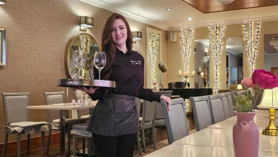 Moycarn Lodge & Marina Hotel in County Galway