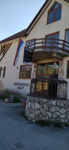 Djevojacki Most Hotel in Montenegro