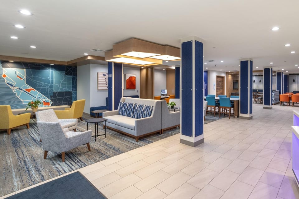 Holiday Inn Express And Suites Hawaiian Gardens By IHG Hotel in Hawaiian Gardens