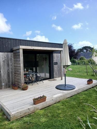 Au Dolmen de Kerhus "Mysigt" Hotel in Finistere