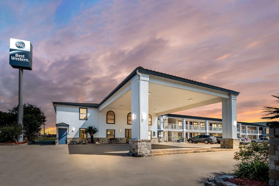 Best Western George West Executive Inn Hotel in Rio Grande