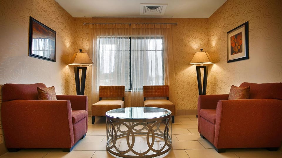 Best Western Plus DeSoto Inn & Suites Hotel in Louisiana