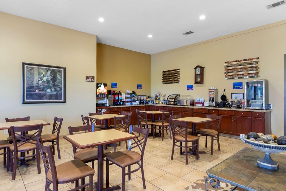 Best Western Taylor Inn Hotel in Texas