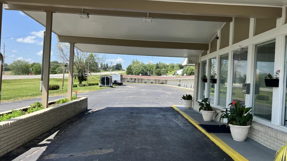 Capri Motel Motel in Iowa