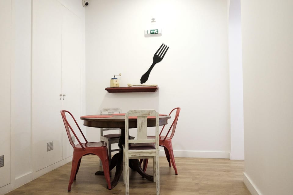 Hi Go Hostel & Suites Hotel in Porto District