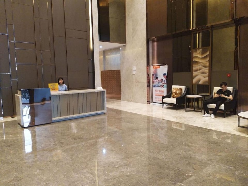 Manhattan Langde Apartment Hotel in Guangzhou