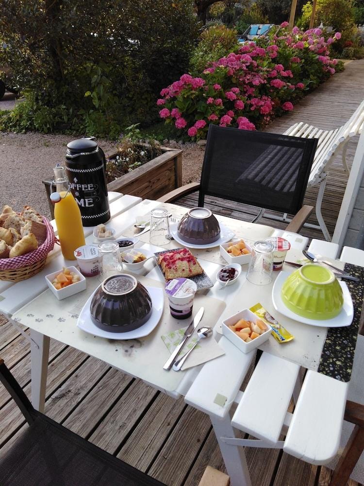 Chambres d Hôtes Chalet la Bachole Hotel in Auvergne-Rhône-Alpes