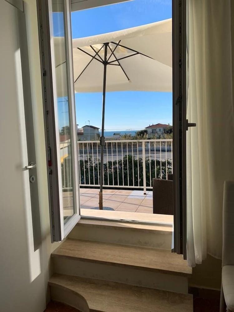Acquaviva Experience Hotel Hotel in San Vincenzo