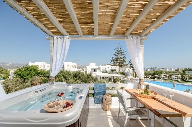 Naxos Nature Suites Hotel in Agios Prokopios