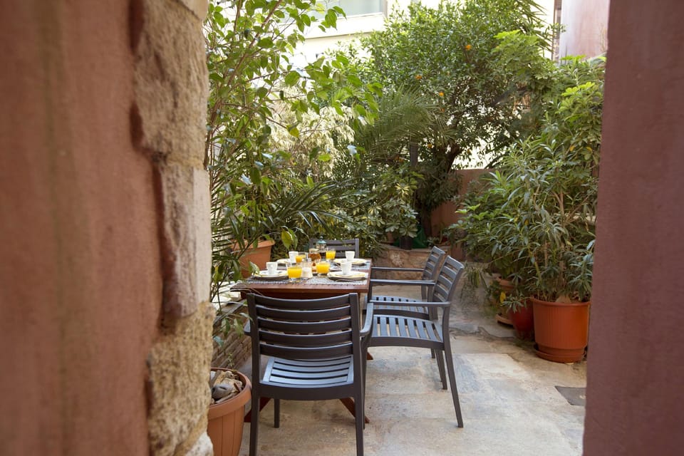 Acropolis Neoclassical Mansion Hotel in Athens