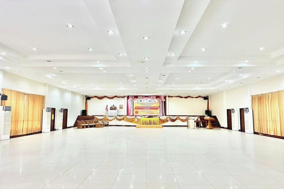 Fahluang Residence Hotel in Laos
